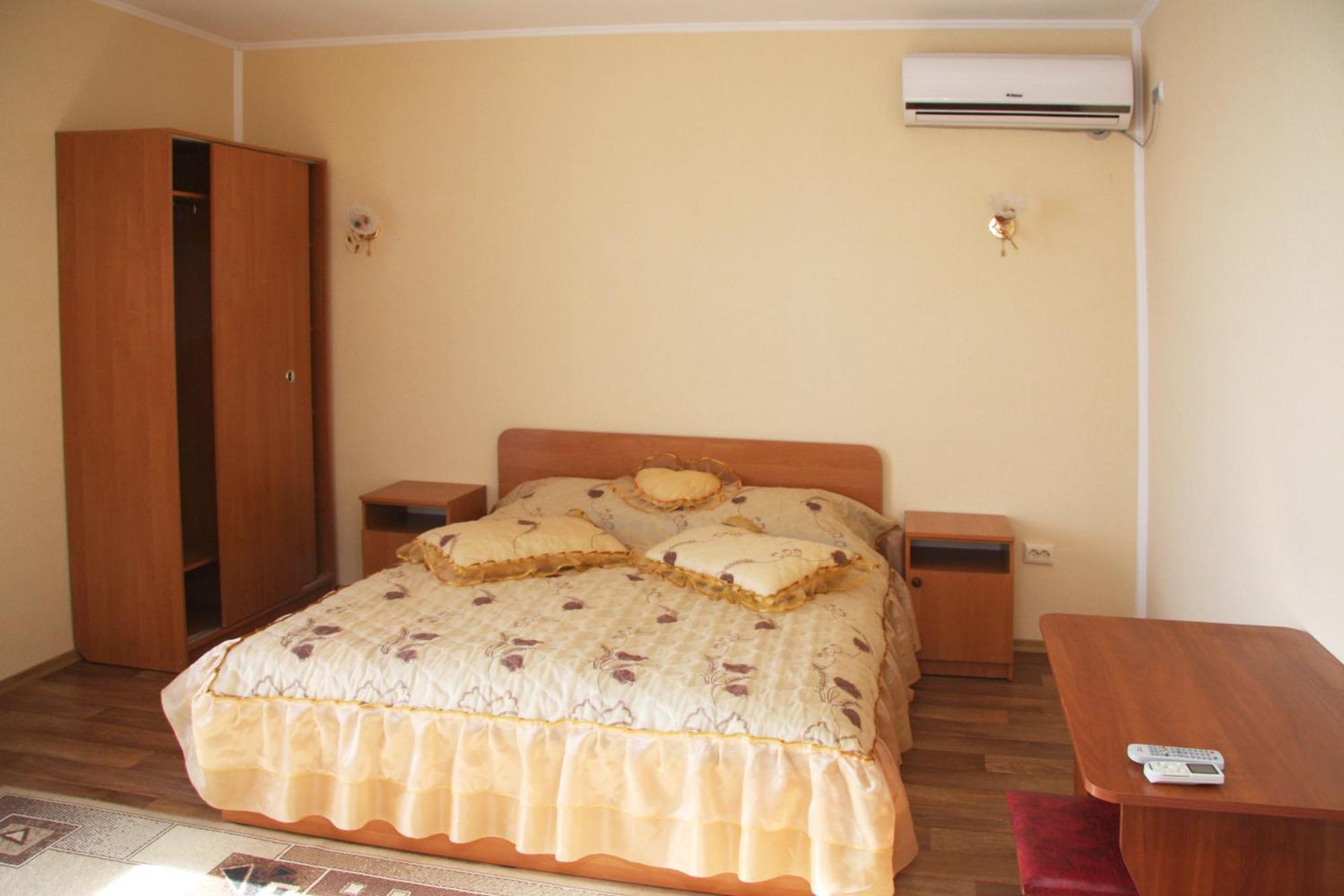 Admiral Hotel Skadovsʼk Εξωτερικό φωτογραφία